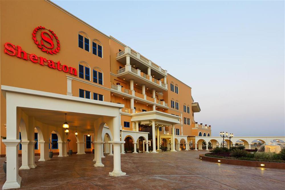 Helnan Dreamland Hotel 6th of October City Exteriör bild Sheraton Karachi Hotel