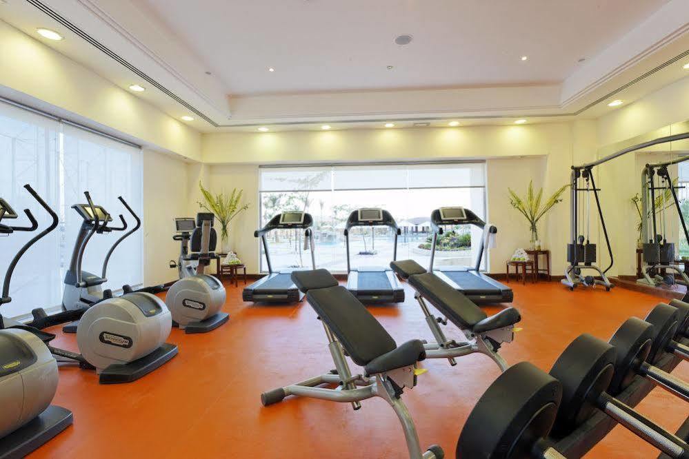 Helnan Dreamland Hotel 6th of October City Exteriör bild The gym at the Taj Bengal